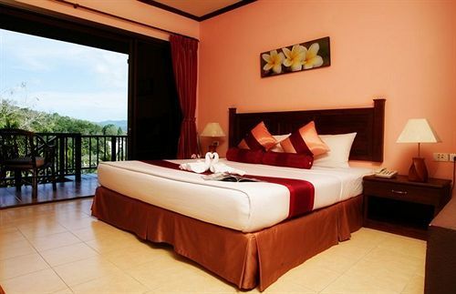 The Hill Resort Patong Esterno foto